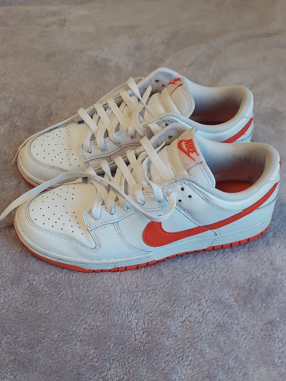 NIKE Unisex Sneakers